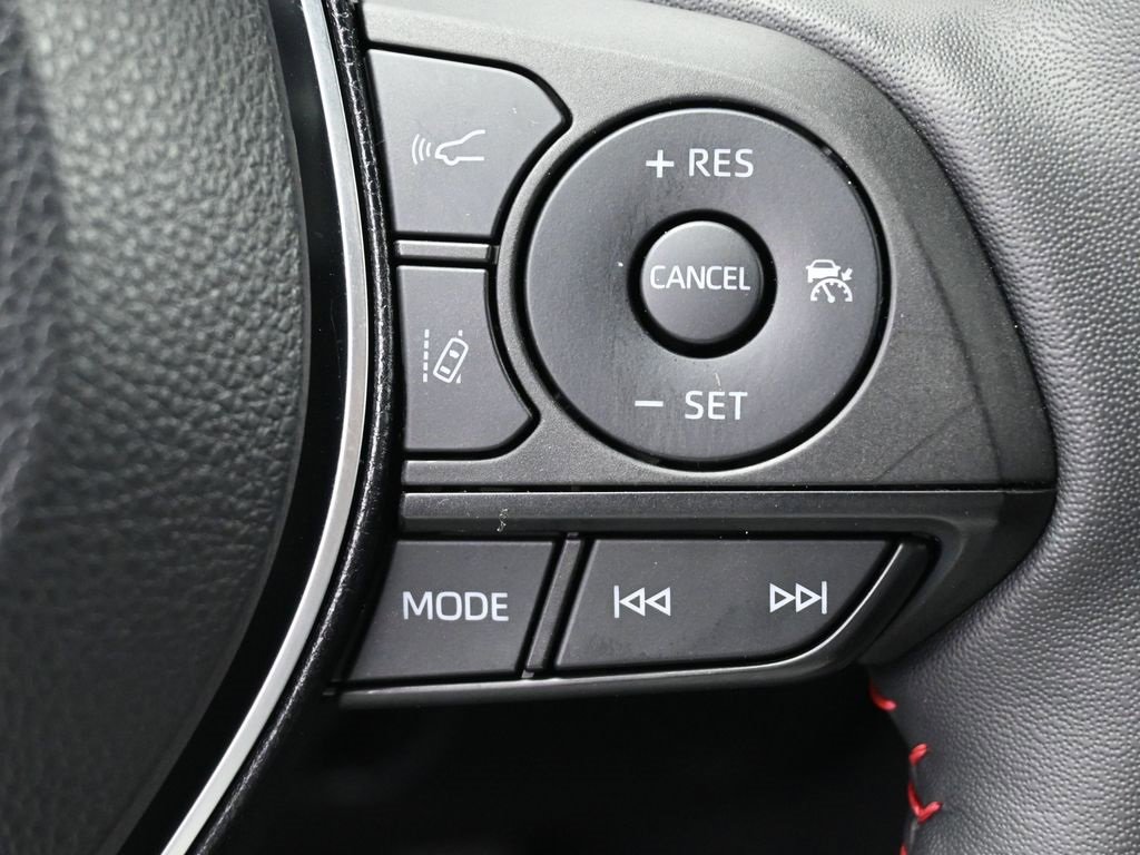 Used 2025 Toyota RAV4 XSE image 18