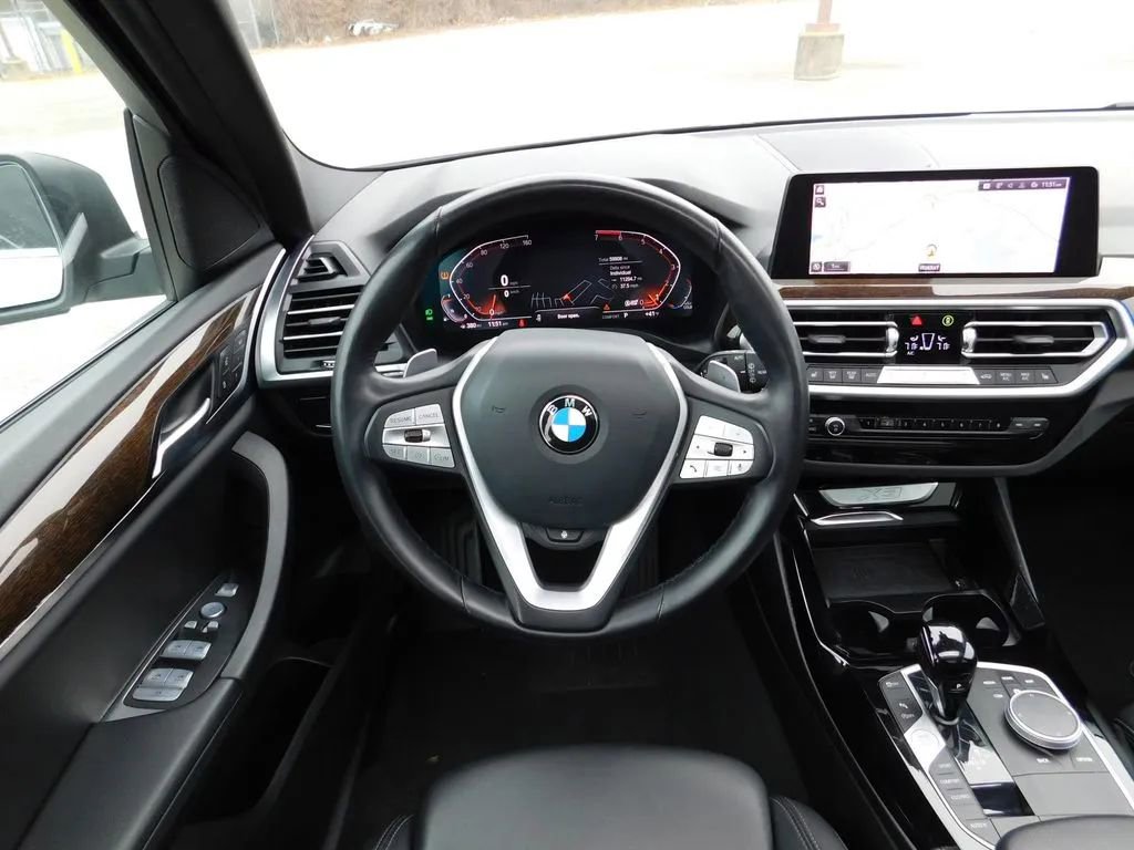 Used 2023 BMW X3 sDrive30i image 11