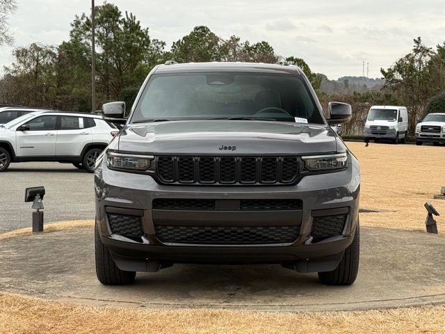 Certified 2024 Jeep Grand Cherokee L Laredo image 2