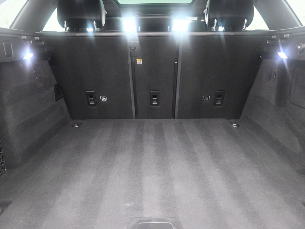 Used 2020 Jaguar F-PACE S image 22