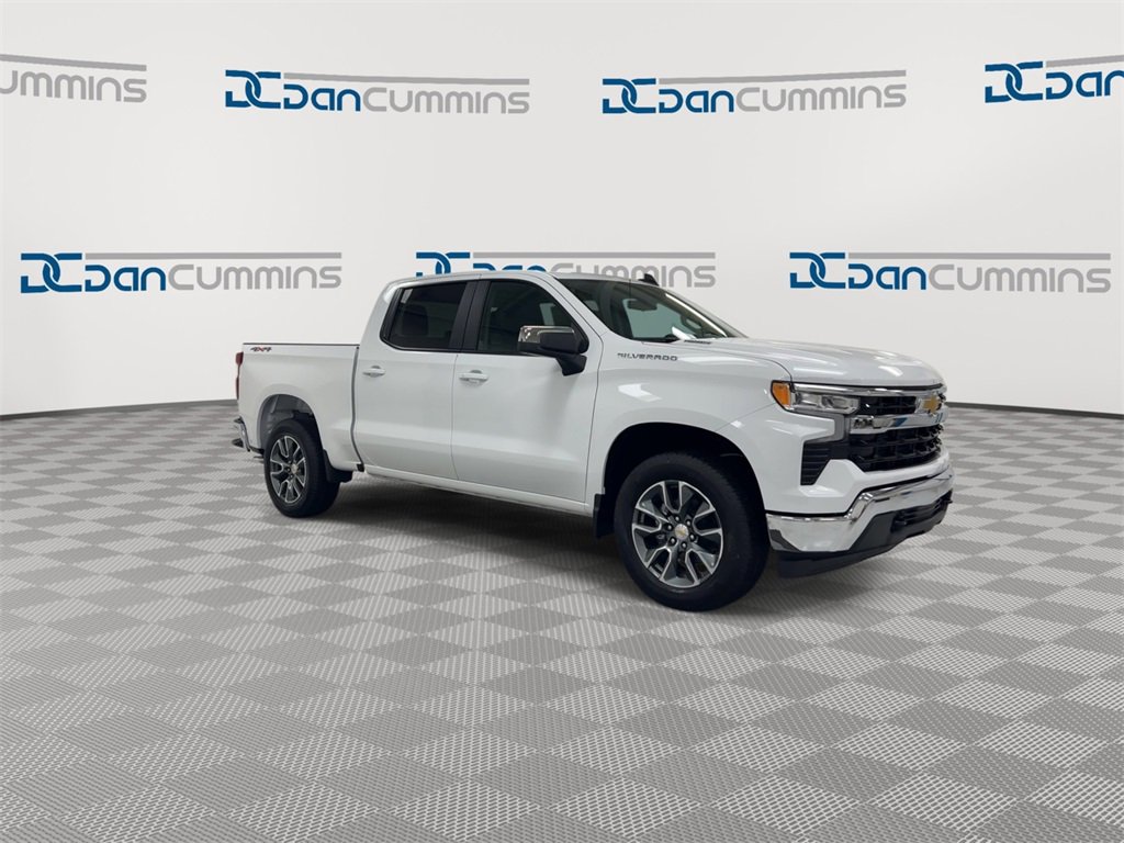 New 2026 Chevrolet Silverado 1500 LT image 2