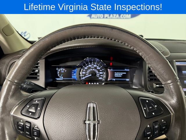 Used 2014 Lincoln MKS FWD image 10