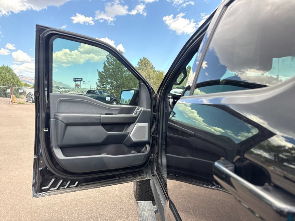 Used 2023 Ford F150 Lariat w/ Equipment Group 502A High AWD/4WD image 11