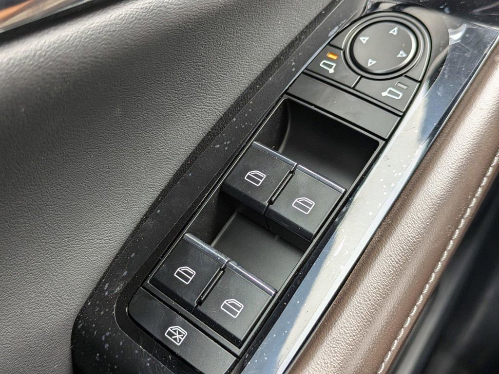 New 2025 MAZDA CX-30 AWD 2.5 S w/ Premium Package image 26