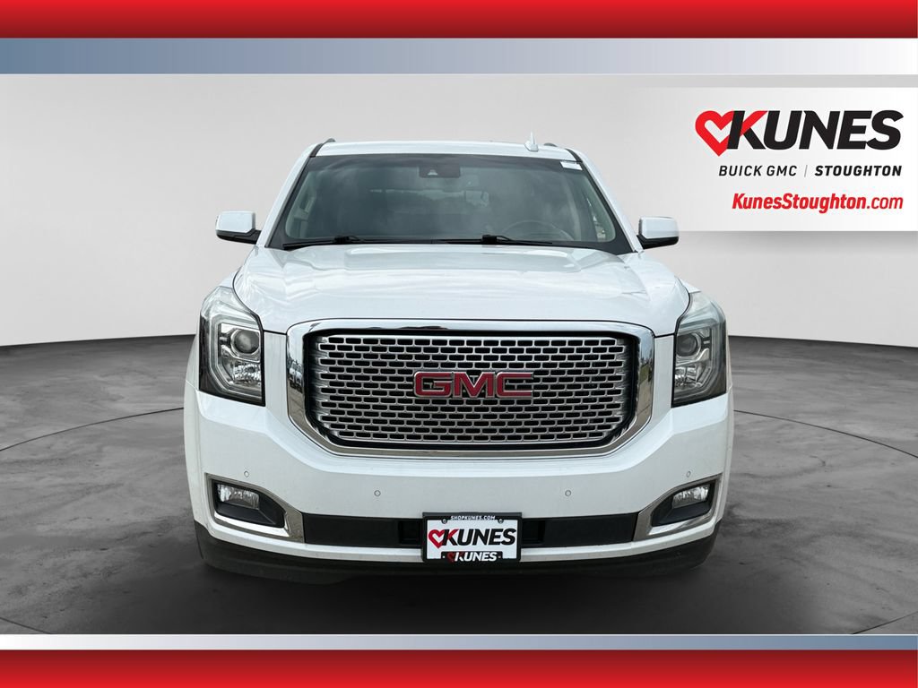 Used 2017 GMC Yukon XL Denali w/ Open Road Package AWD/4WD image 2