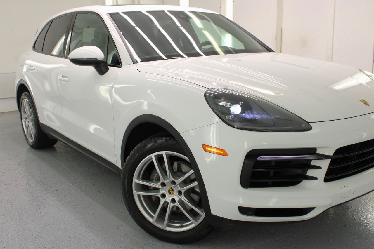 Used 2020 Porsche Cayenne AWD/4WD image 12