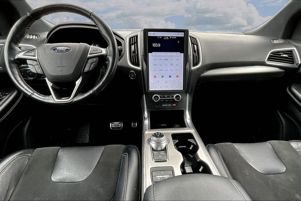 Used 2022 Ford Edge ST w/ Equipment Group 401A AWD/4WD image 9