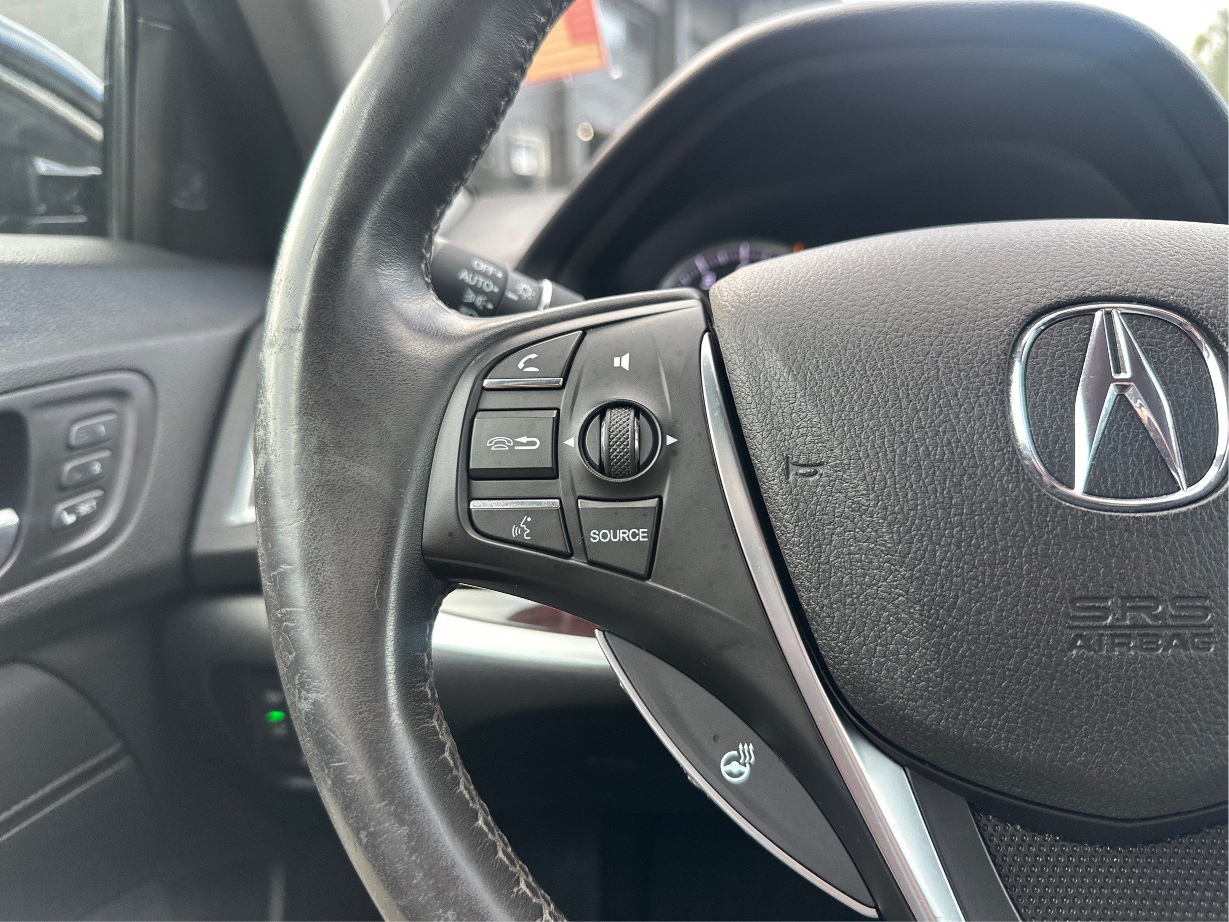 Used 2015 Acura TLX w/ Technology Package AWD/4WD image 33