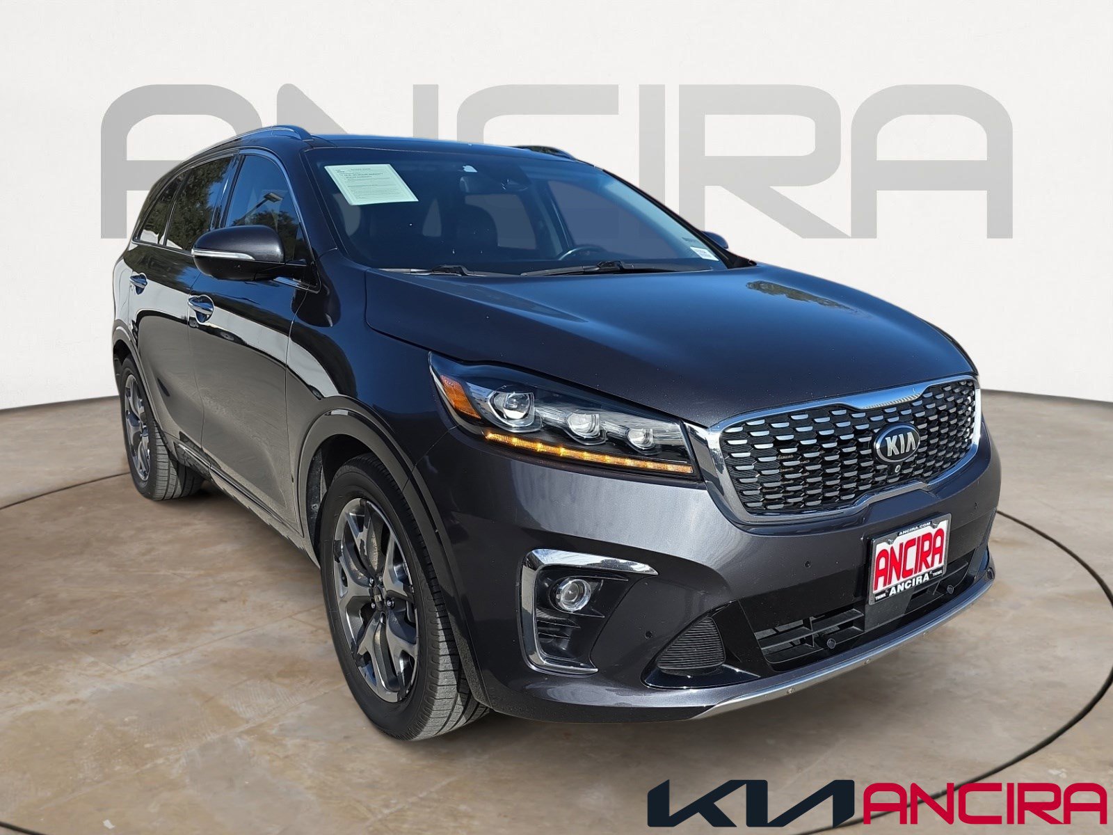 Used 2019 Kia Sorento SX w/ SX Touring Package image 1
