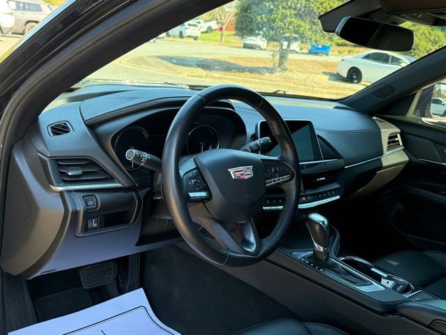 Used 2021 Cadillac CT4 Luxury image 16