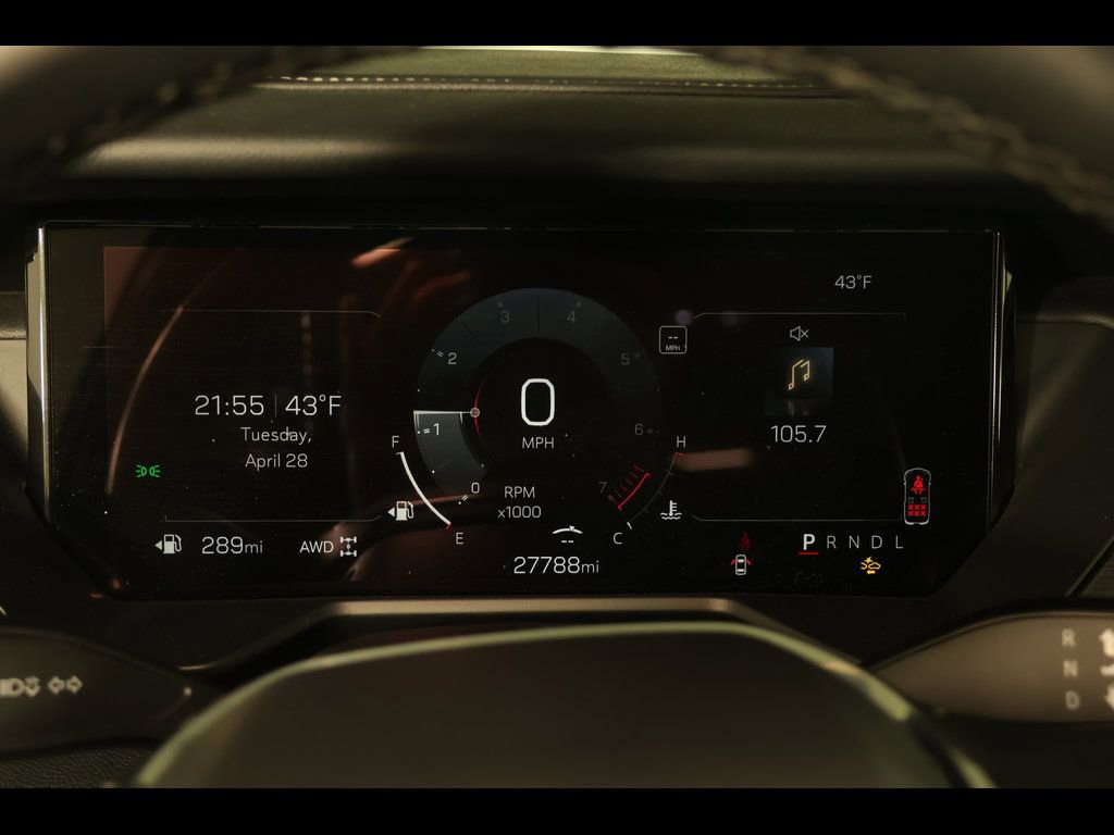 Used 2025 GMC Acadia Elevation image 23