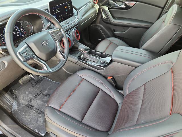 Used 2025 Chevrolet Blazer RS image 7