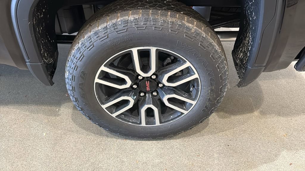 New 2026 GMC Sierra 1500 AT4 w/ AT4 Preferred Package AWD/4WD image 10
