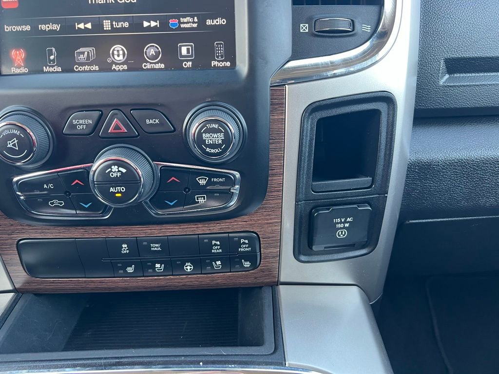 Used 2017 RAM 1500 Laramie w/ Convenience Group image 33