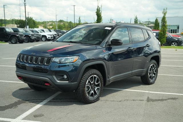 New 2026 Jeep Compass Trailhawk AWD/4WD image 3