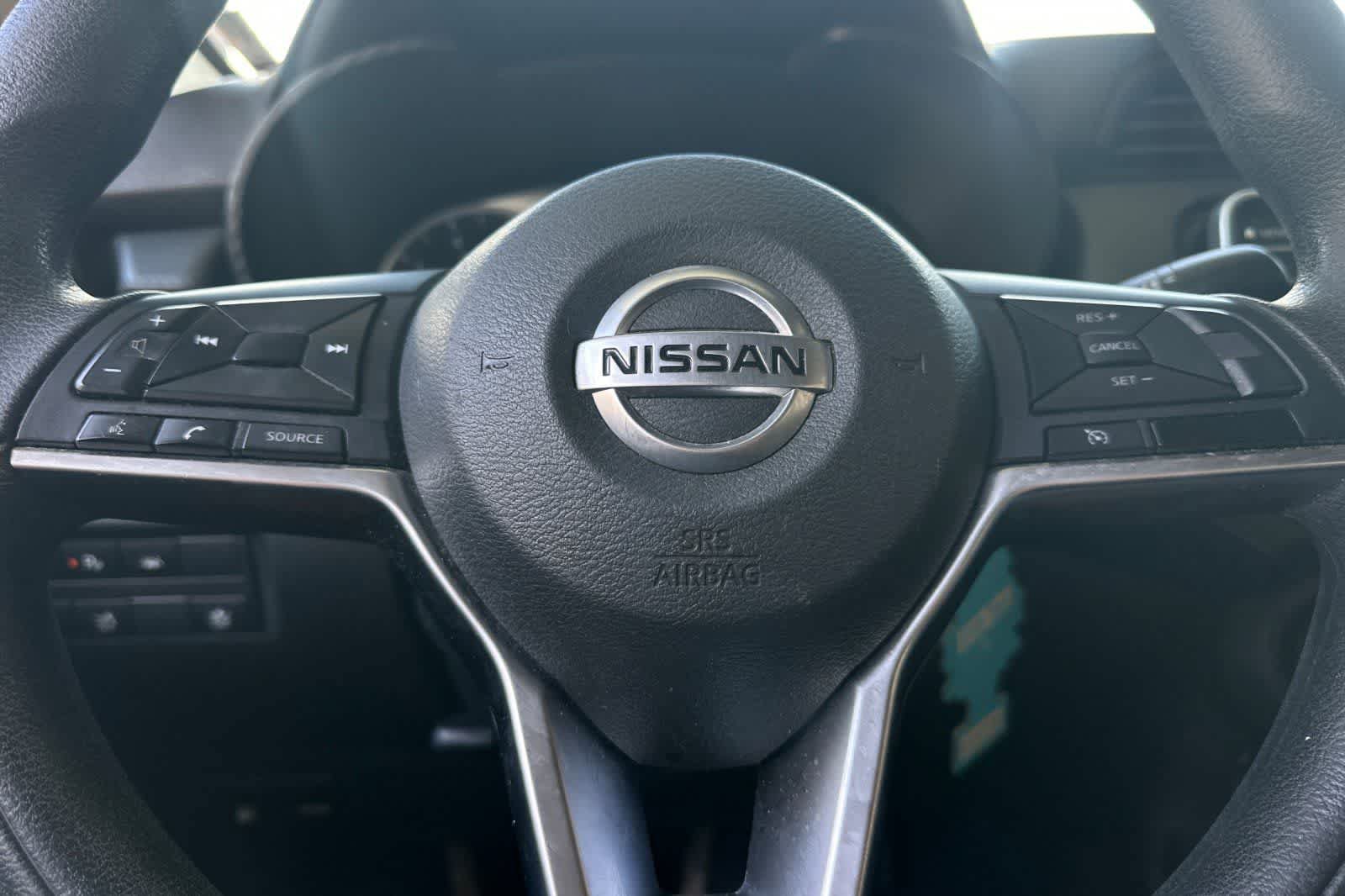 Used 2020 Nissan Versa S FWD image 27