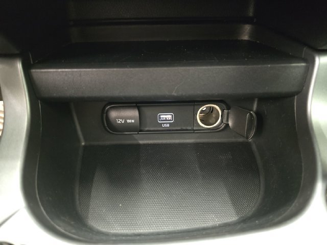 Used 2021 Kia Seltos S AWD/4WD image 25