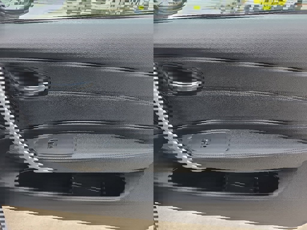 Used 2012 BMW 135i Coupe RWD image 16