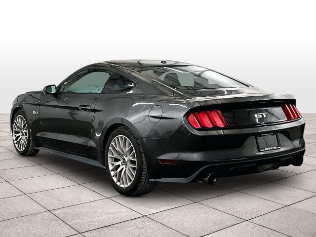 Used 2017 Ford Mustang GT Premium w/ GT Performance Package RWD image 10