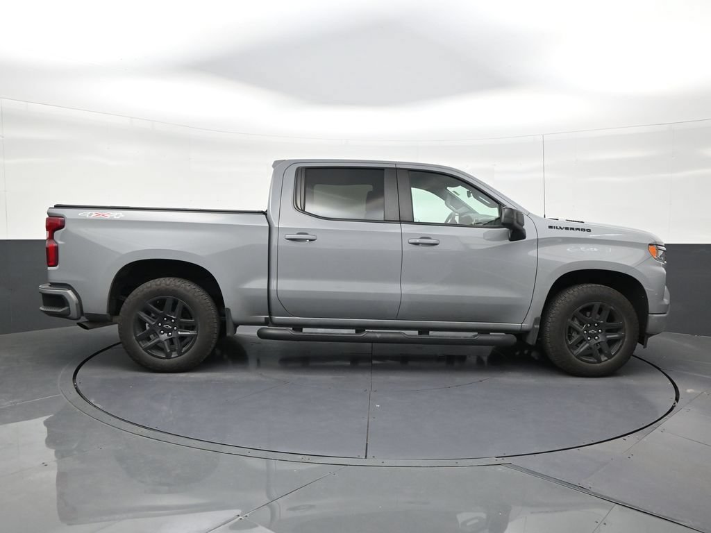 Used 2025 Chevrolet Silverado 1500 RST w/ LPO, Dark Essentials Package AWD/4WD image 6