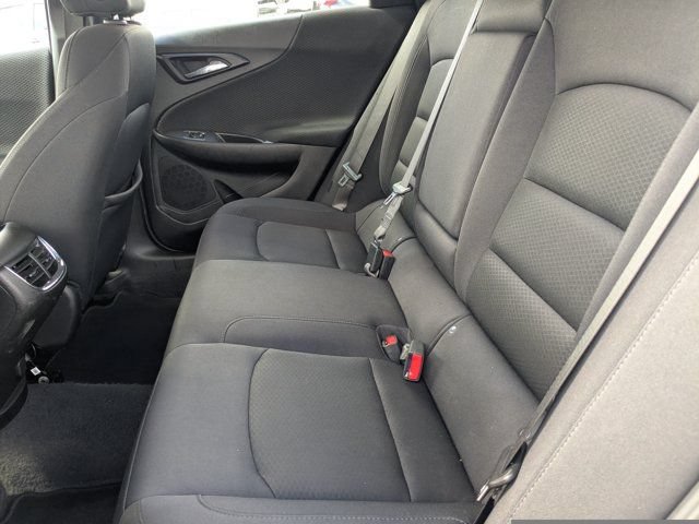 Used 2025 Chevrolet Malibu LT FWD image 13