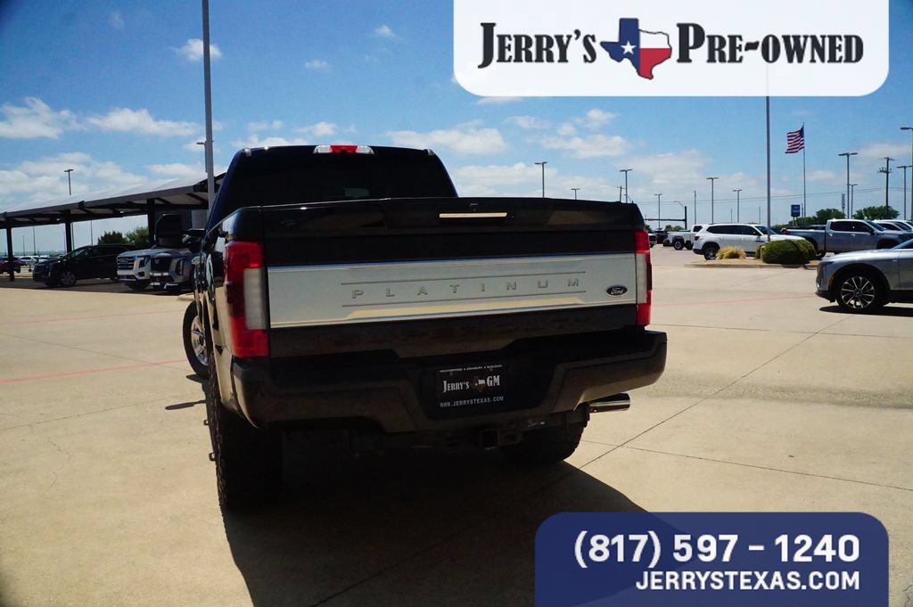 Used 2019 Ford F250 Platinum w/ Platinum Ultimate Package AWD/4WD image 4