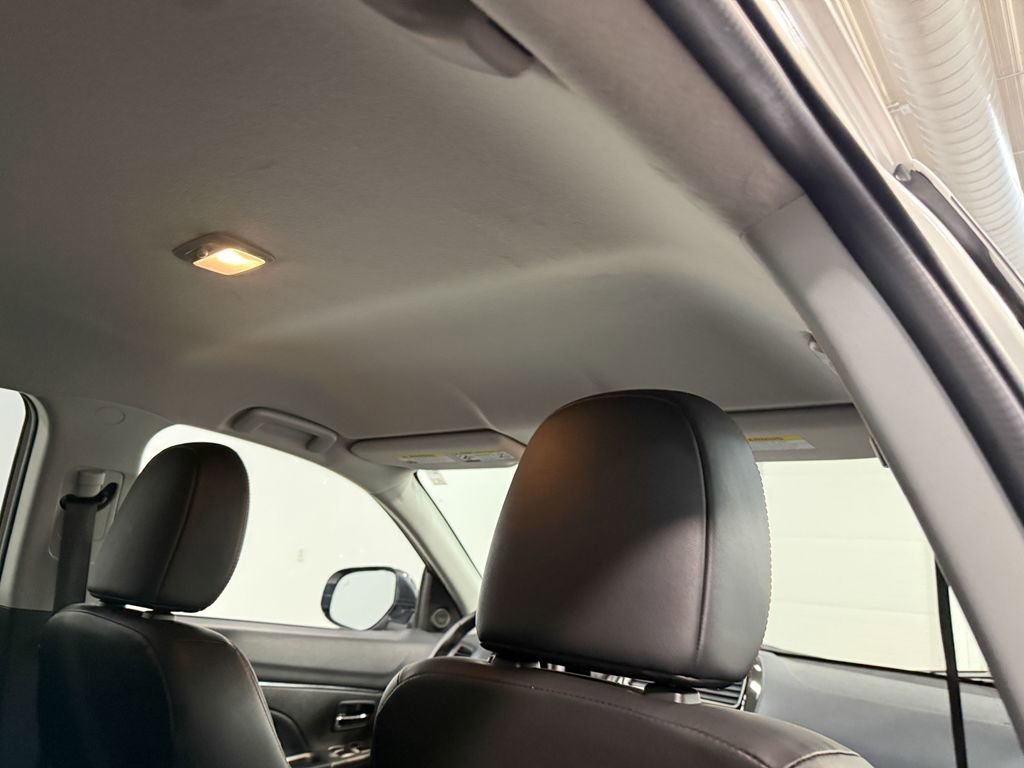 Used 2019 Mitsubishi Outlander Sport GT image 15