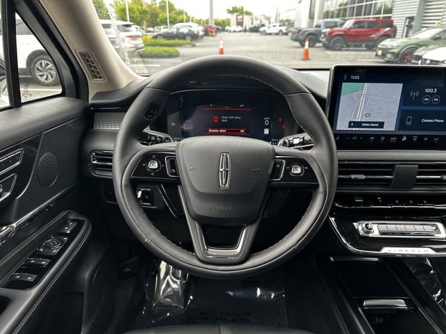 Certified 2024 Lincoln Corsair AWD image 14
