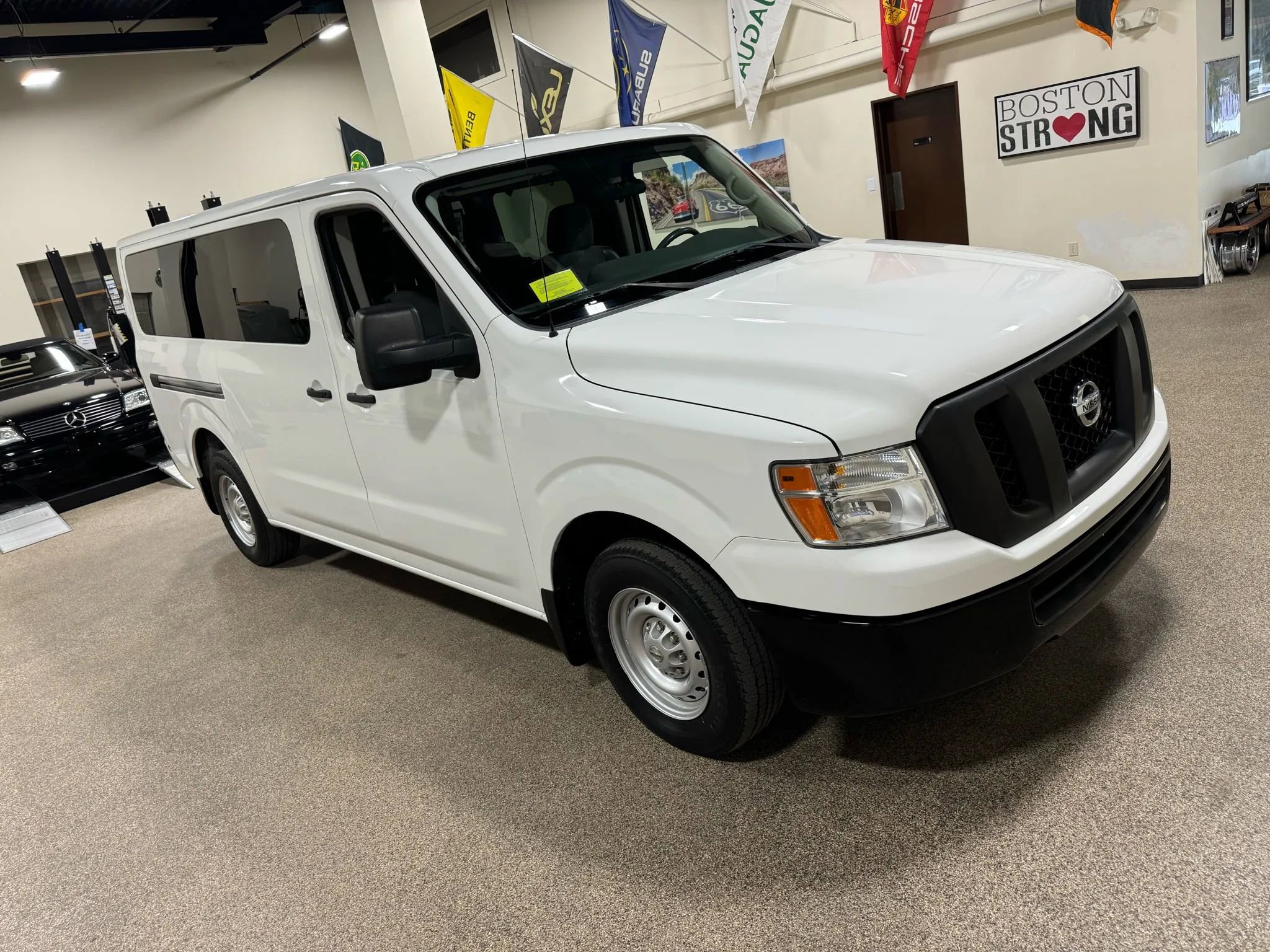 Used 2018 Nissan NV 3500 S image 11