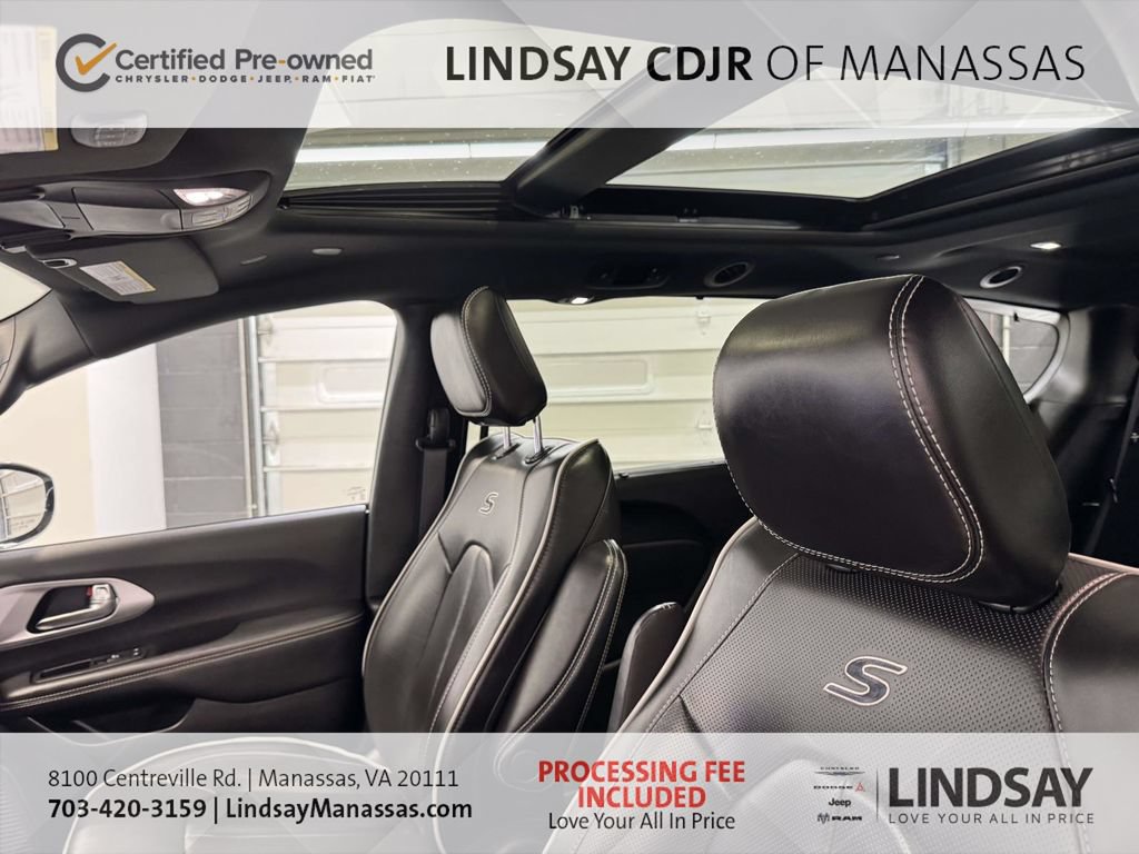 Certified 2025 Chrysler Pacifica Limited FWD image 21