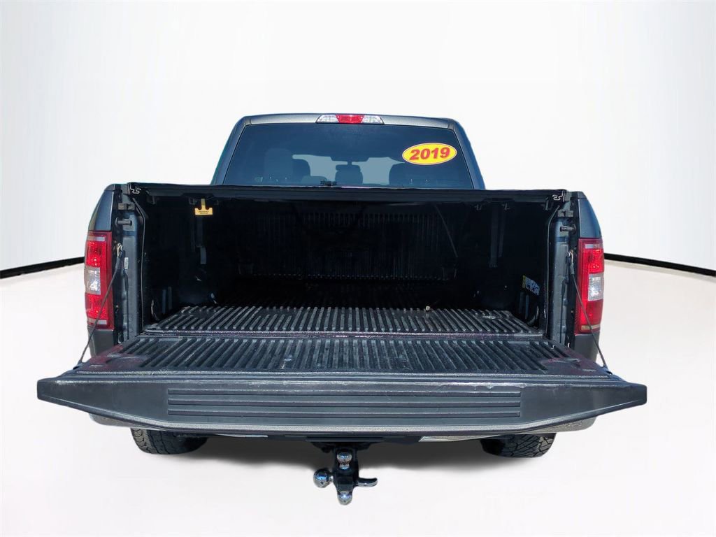 Used 2019 Ford F150 XLT image 14