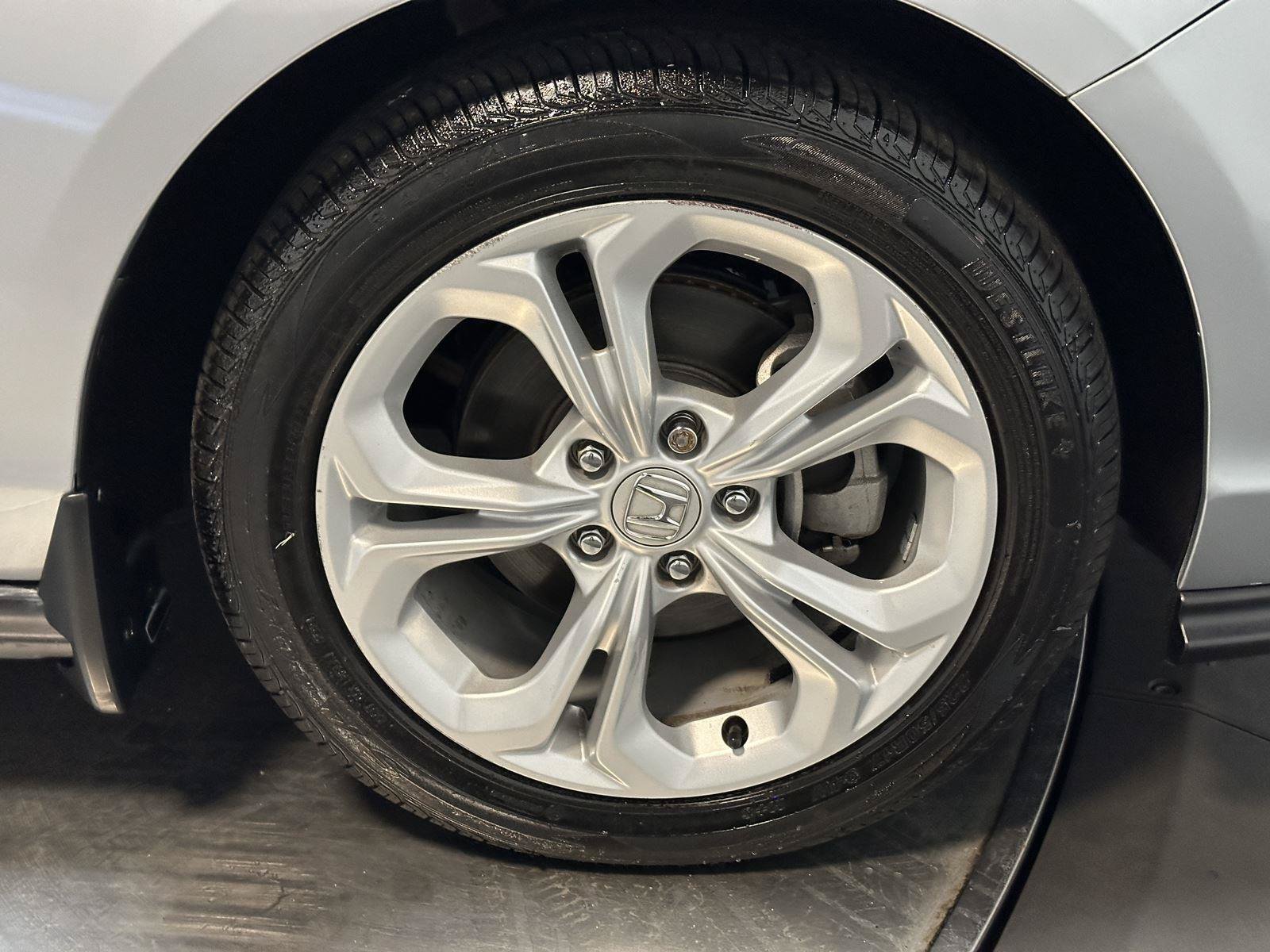 Certified 2023 Honda Accord LX image 17