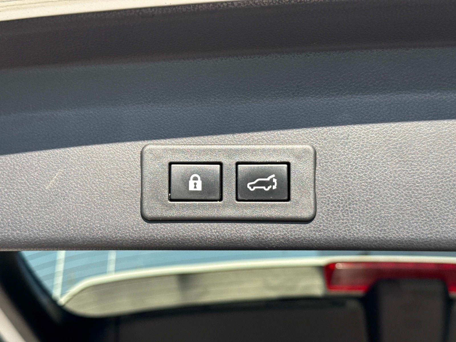 Used 2022 Subaru Ascent Touring w/ Popular Package #2A AWD/4WD image 14