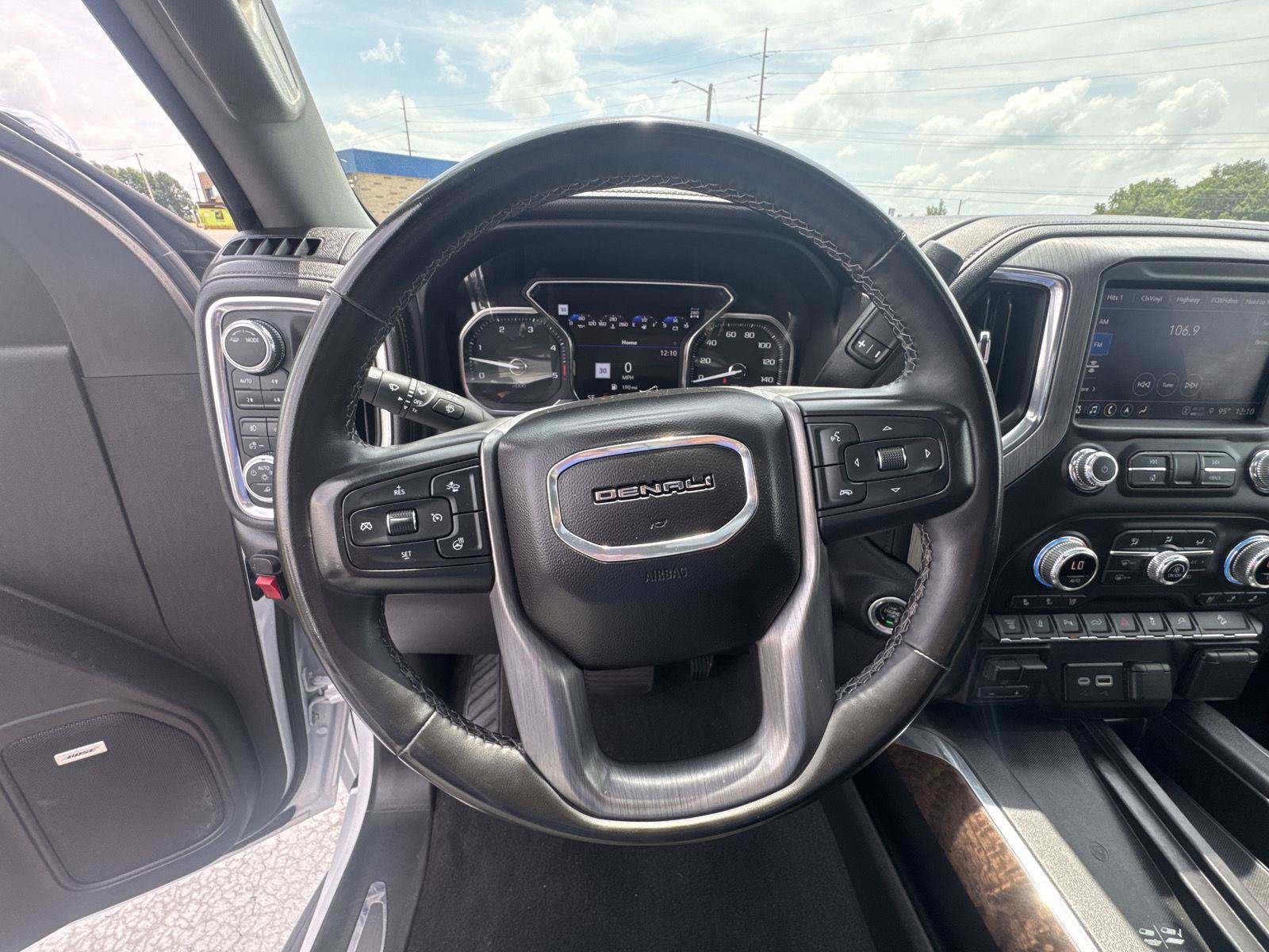 Used 2023 GMC Sierra 3500 Denali w/ Denali Ultimate Package AWD/4WD image 20