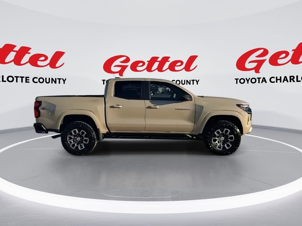 Used 2023 Chevrolet Colorado Z71 w/ Z71 Convenience Package 2 image 9