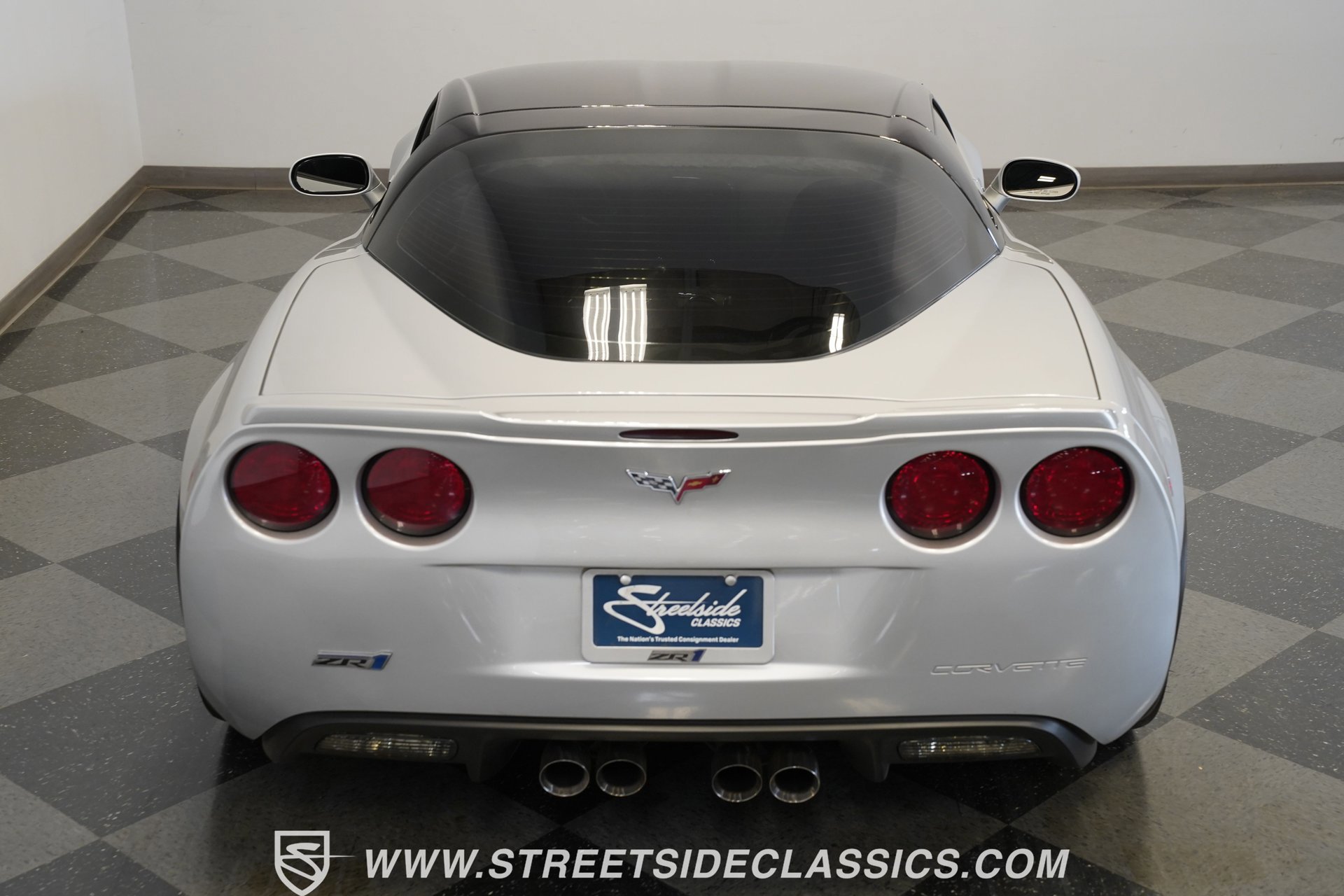 Used 2009 Chevrolet Corvette ZR1 w/ Preferred Equipment Group image 28