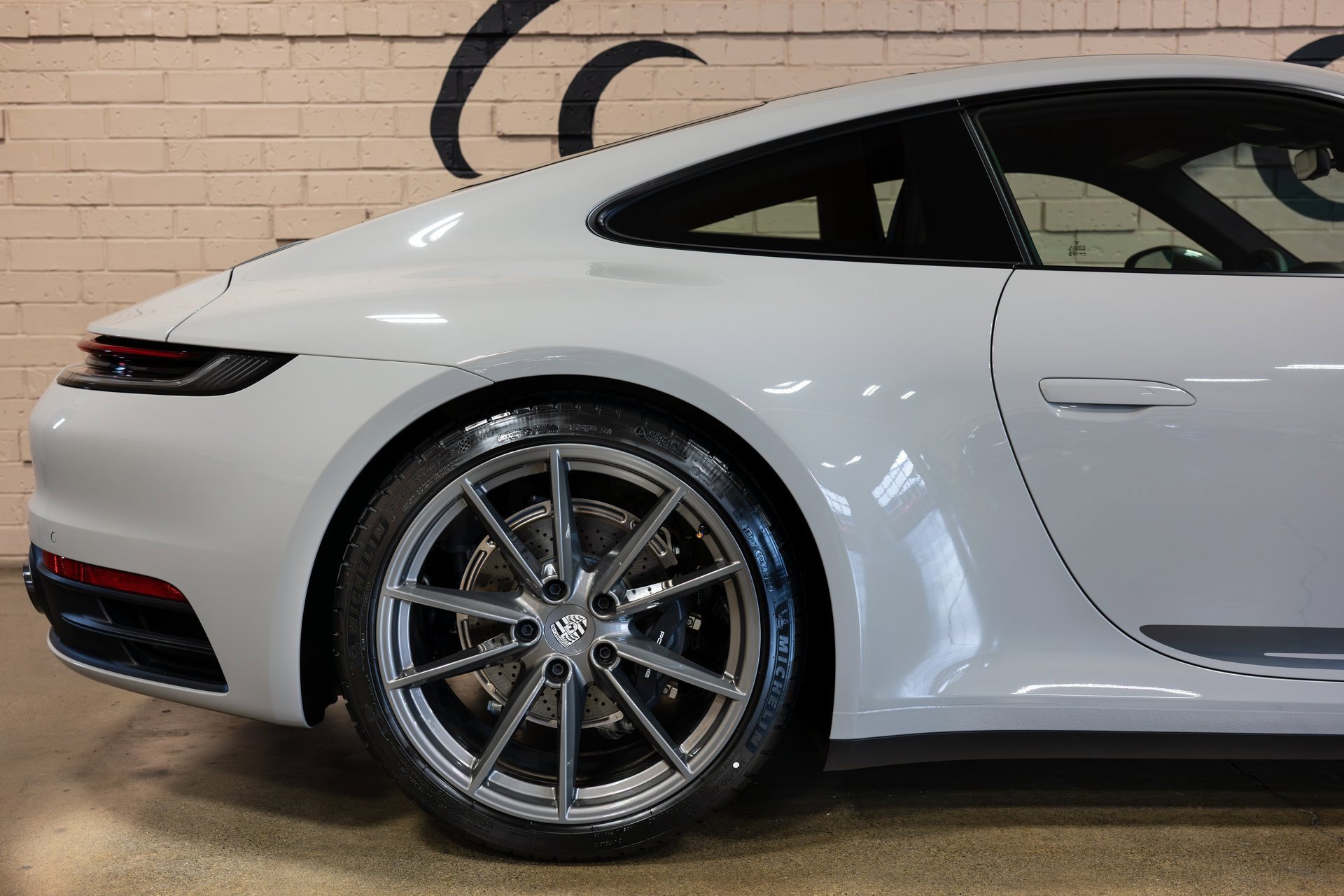 Used 2024 Porsche 911 Carrera T image 19