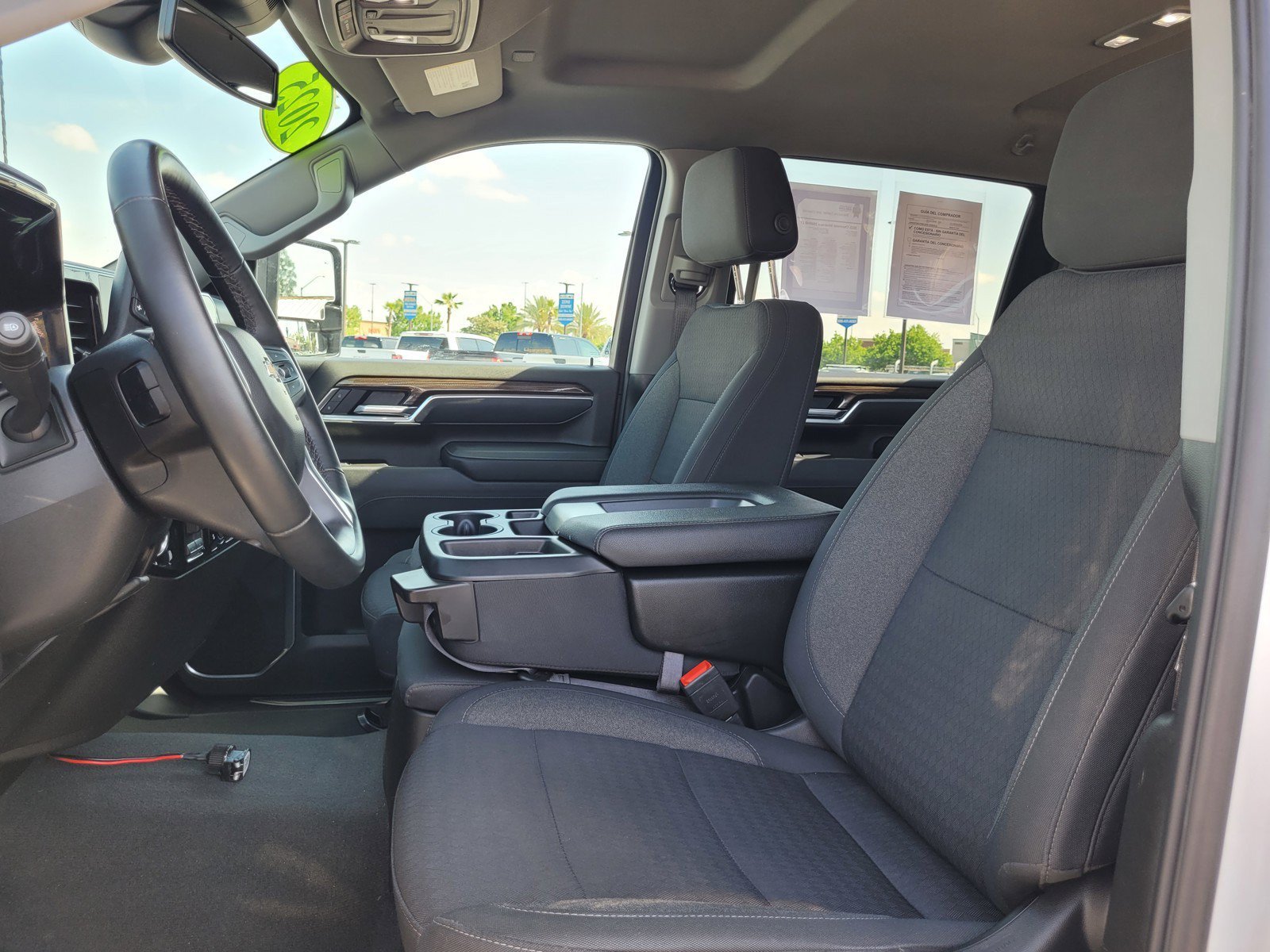 Used 2025 Chevrolet Silverado 2500 LT w/ Safety Package AWD/4WD image 11