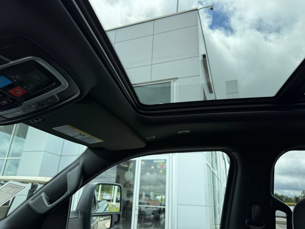 New 2026 RAM 1500 Limited w/ Night Edition AWD/4WD image 16