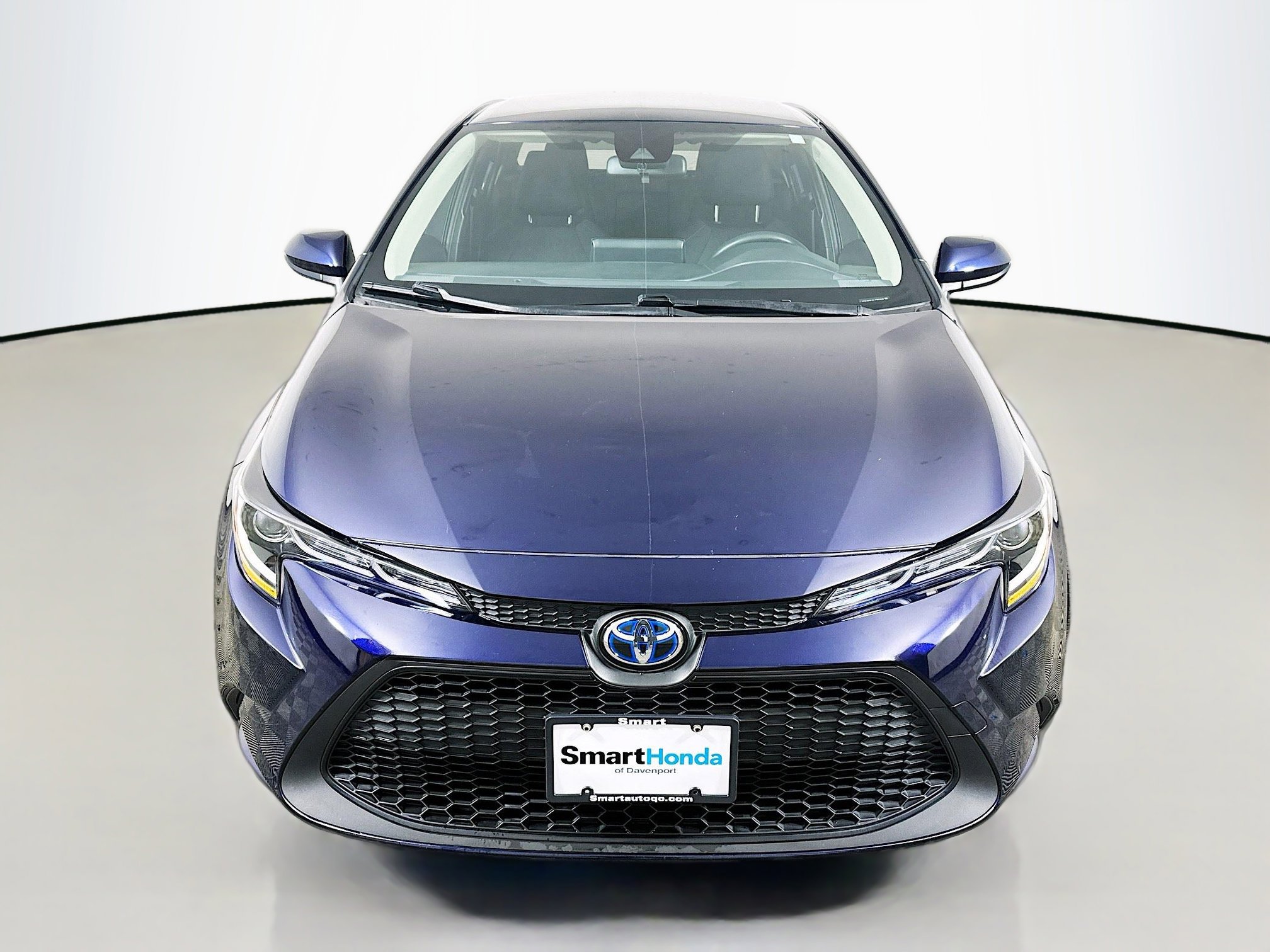 Used 2022 Toyota Corolla LE image 2