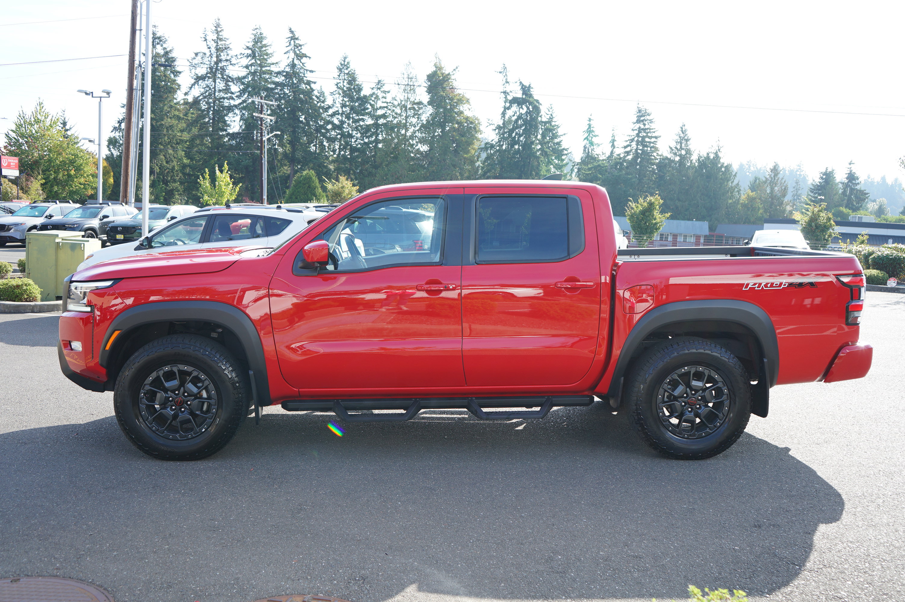 Used 2024 Nissan Frontier PRO-4X w/ Pro Premium Package AWD/4WD image 6
