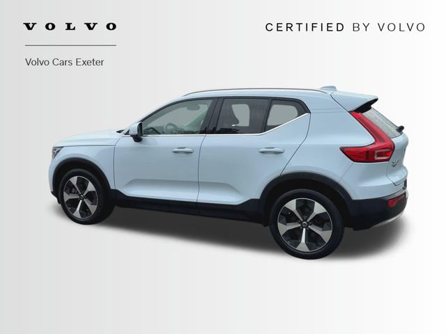 Certified 2024 Volvo XC40 B5 Plus w/ Climate Package AWD/4WD image 8