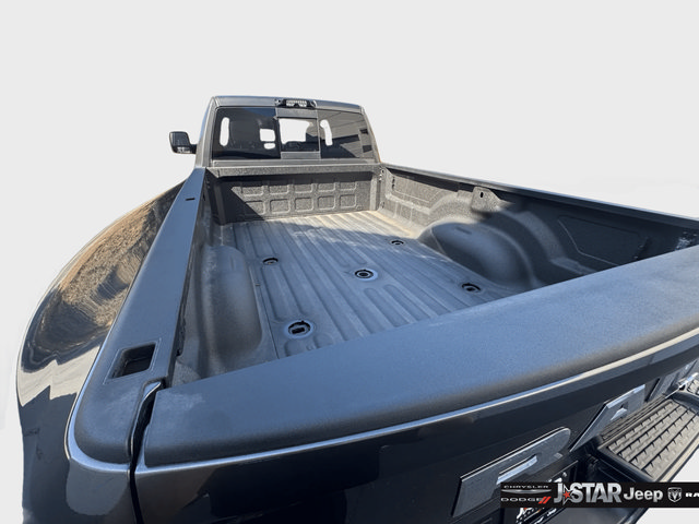 New 2026 RAM 3500 Laramie AWD/4WD image 22