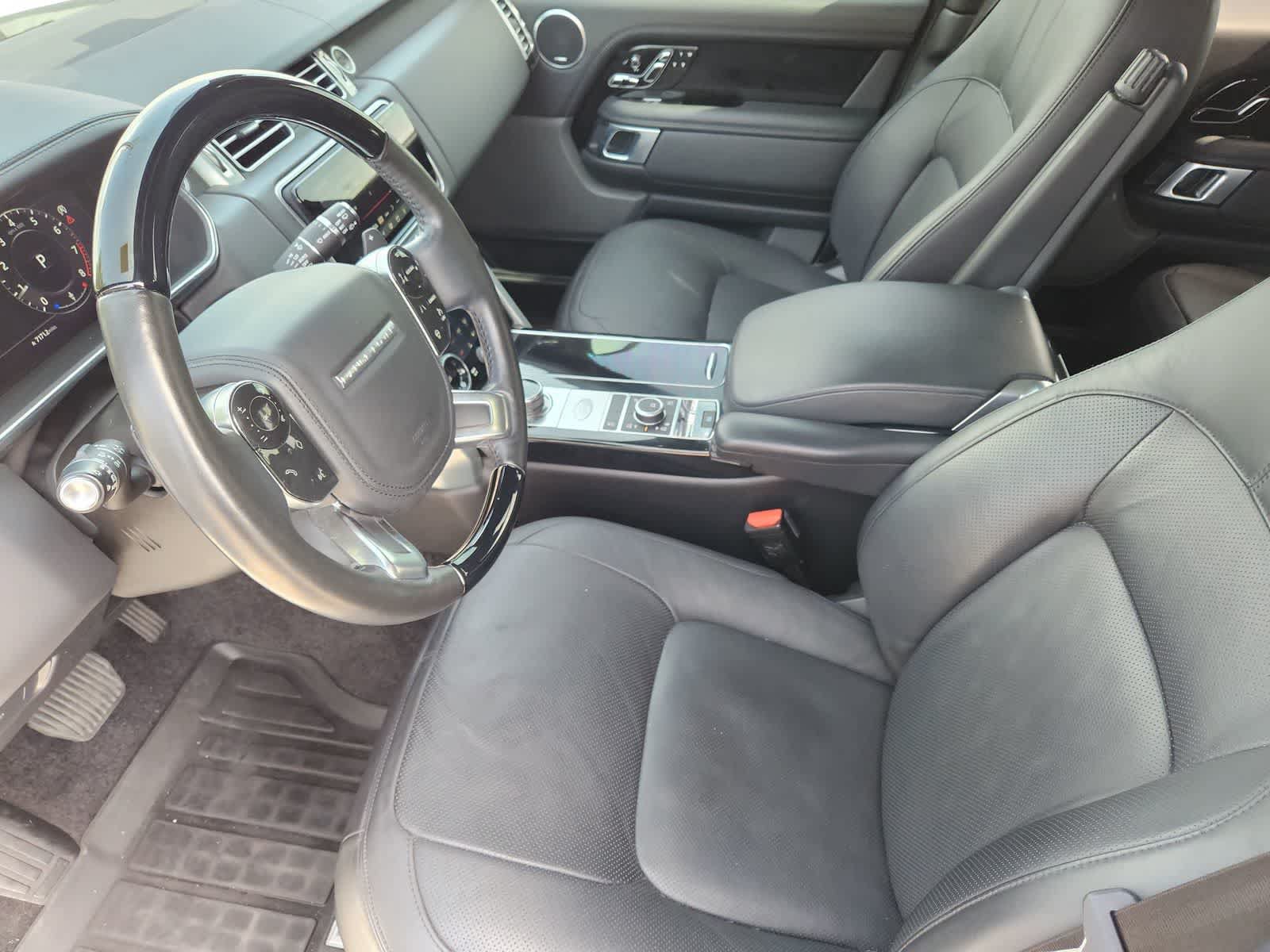 Used 2019 Land Rover Range Rover Supercharged AWD/4WD image 2
