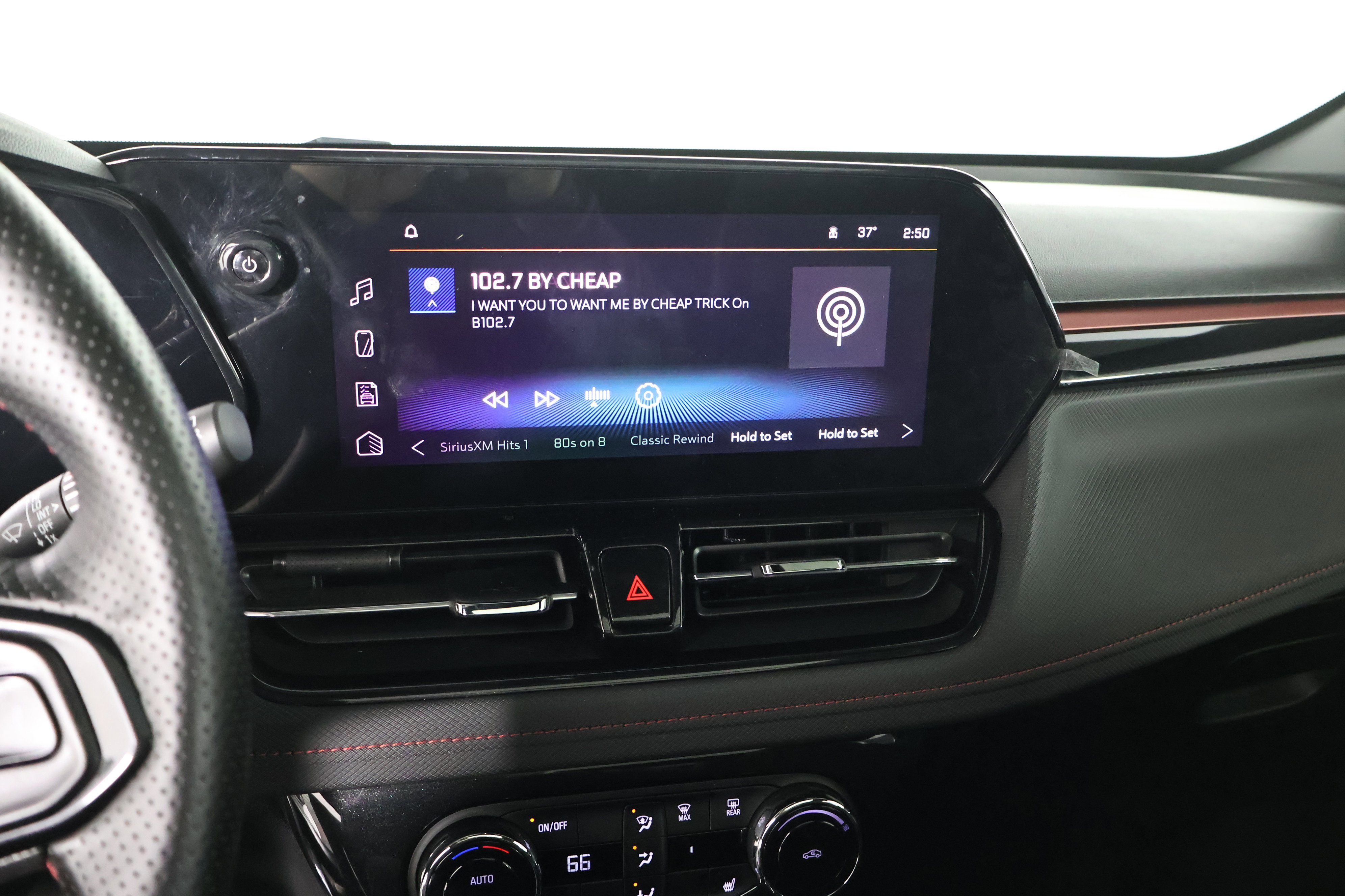 Used 2025 Chevrolet TrailBlazer RS w/ Convenience Package image 26