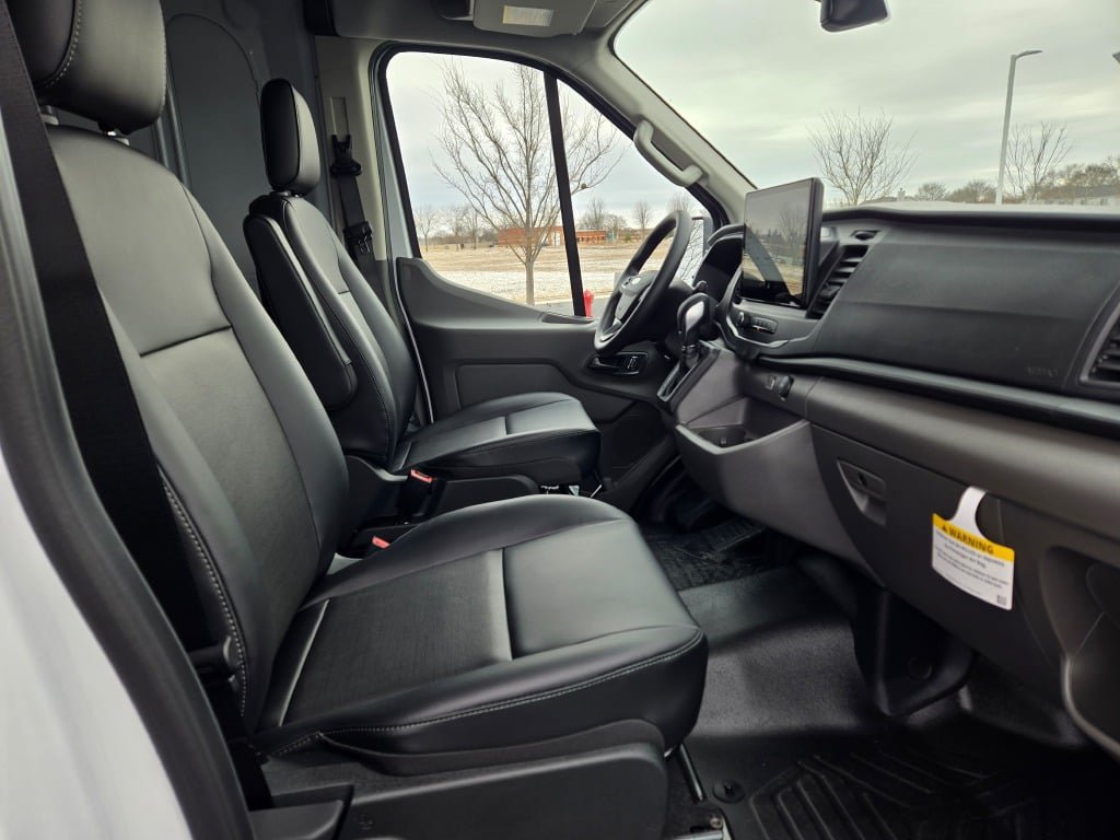 New 2026 Ford Transit 250 148 Medium Roof RWD image 6