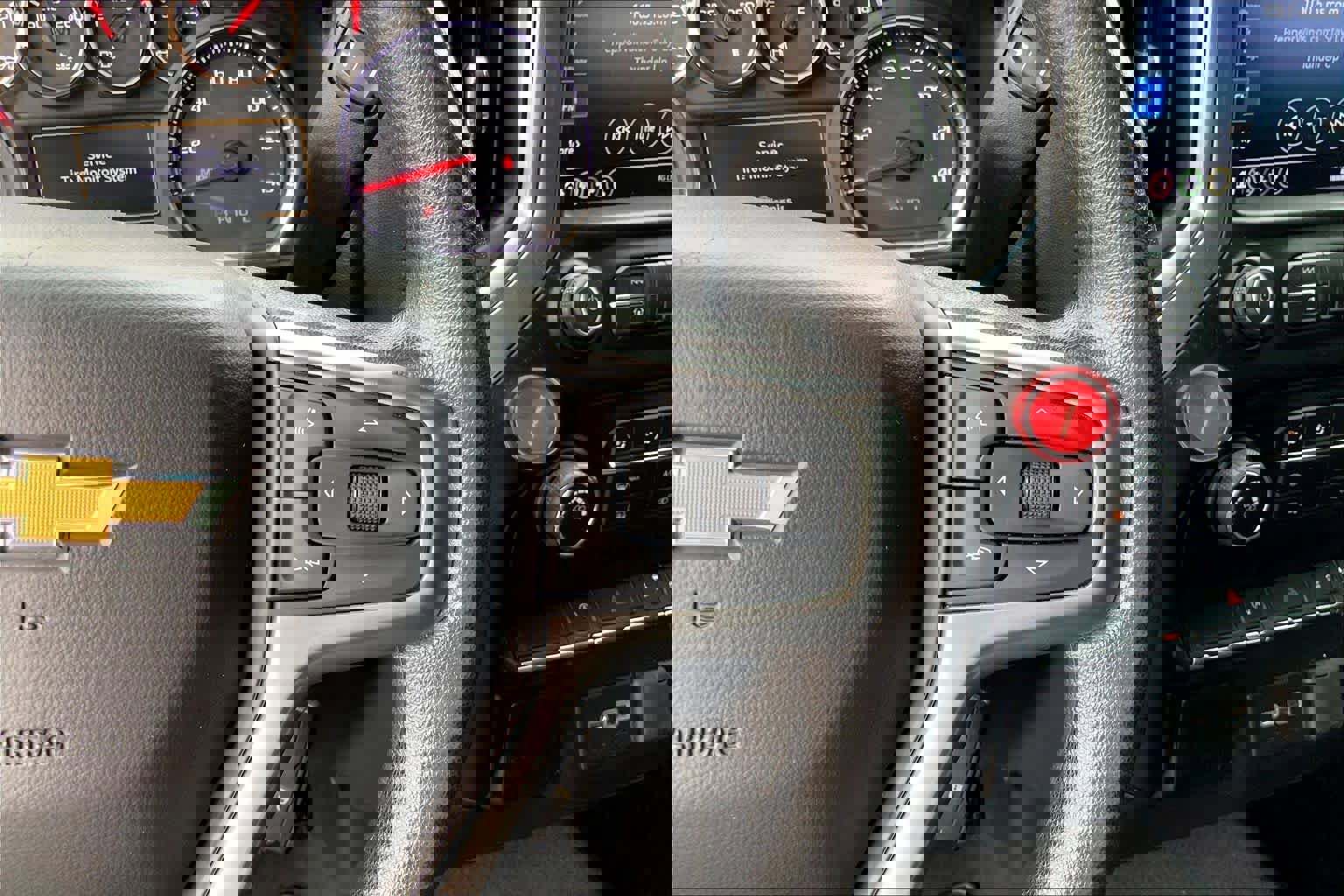 Used 2019 Chevrolet Silverado 1500 LT w/ Trailering Package image 24