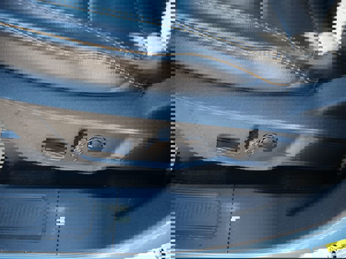 Used 2021 Ford Bronco Badlands image 15