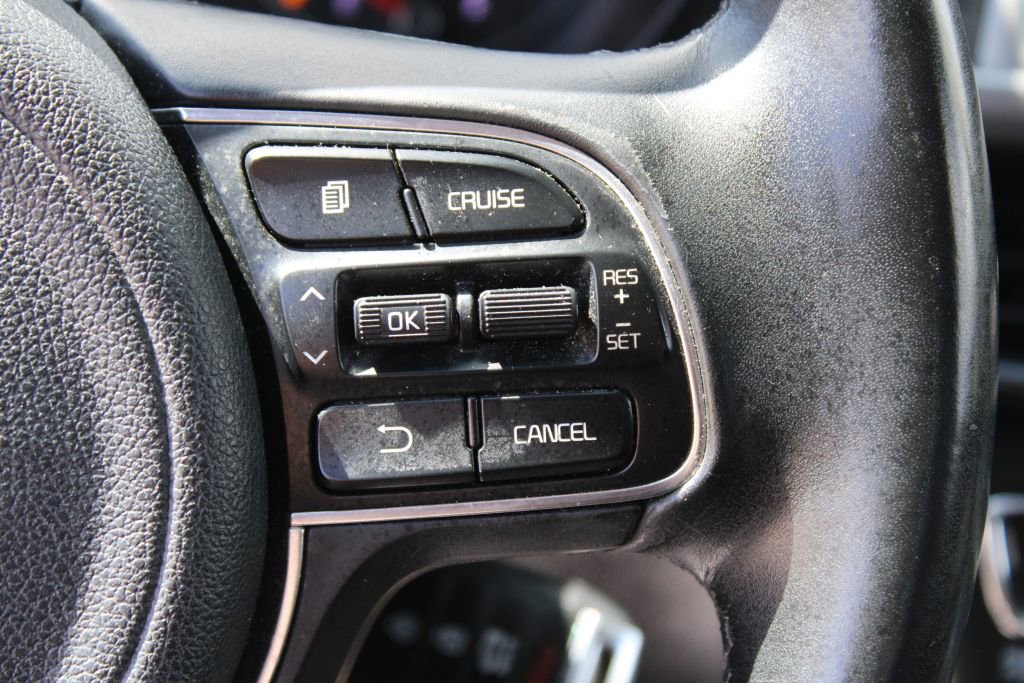 Used 2018 Kia Optima S w/ 18" Alloy Wheels Package image 24