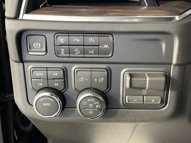 New 2026 Chevrolet Tahoe LT w/ Comfort Package AWD/4WD image 10